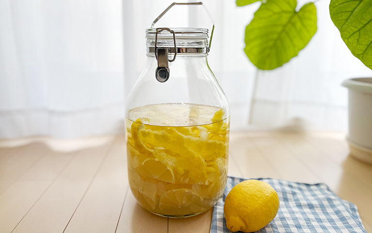 季節のフルーツを使って果実酒に挑戦！初めてのレモン酒。