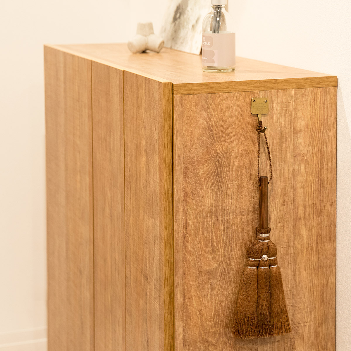 【高田耕造商店】棕櫚（しゅろ）のやさしい小ぼうき 三玉 焼檜柄